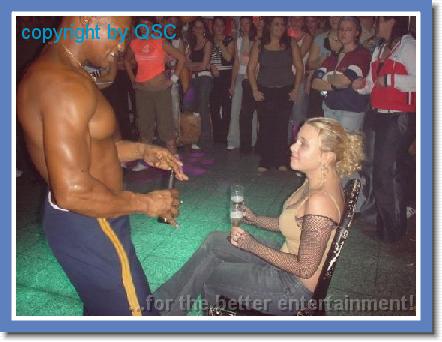 men stripper strip show_0000048.jpg